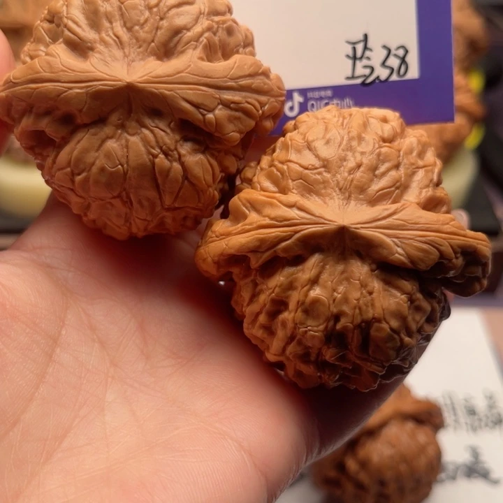 把件文玩核桃宁****生文玩核桃38