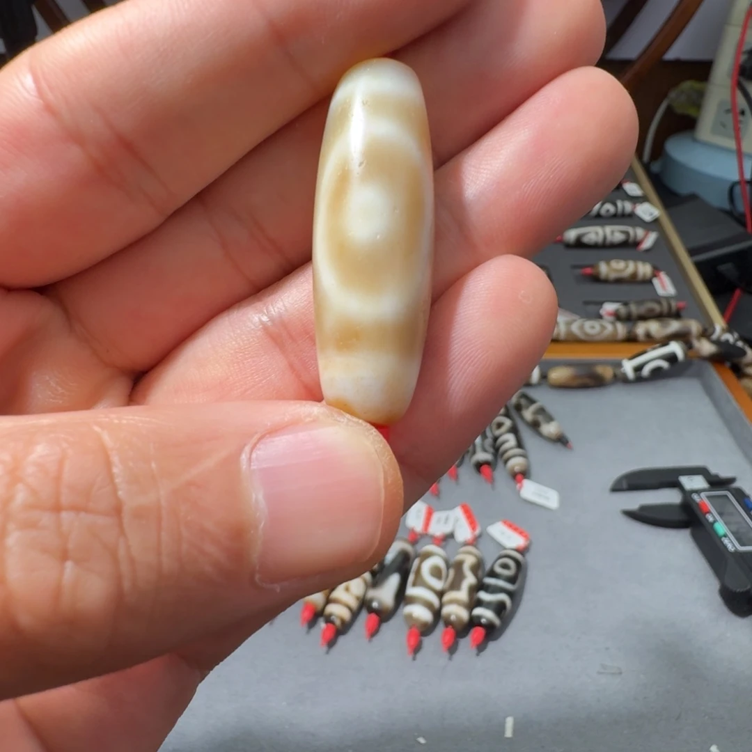 玛瑙/玉髓颈饰未镶嵌57