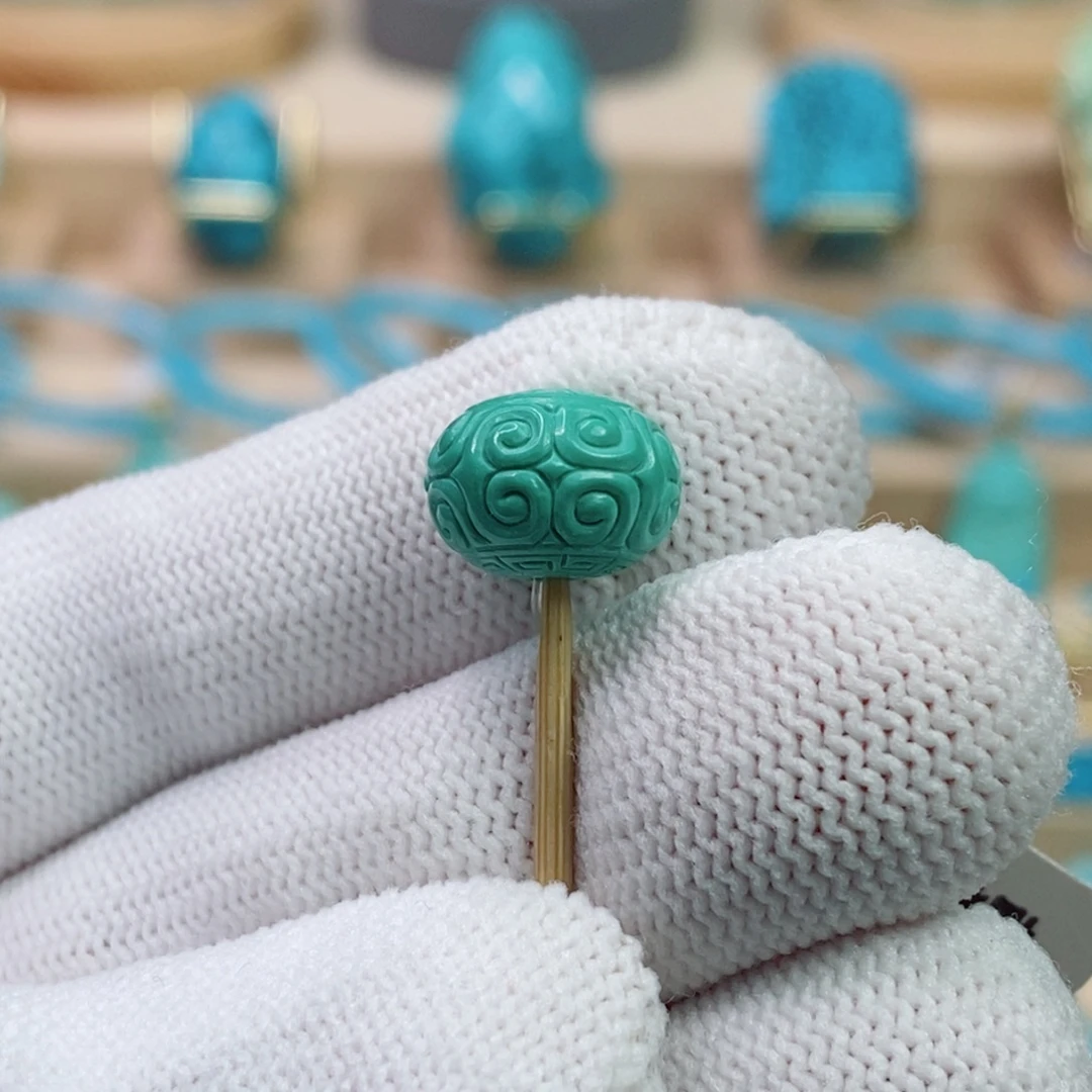 绿松石未镶嵌珠宝奇石11.7mm