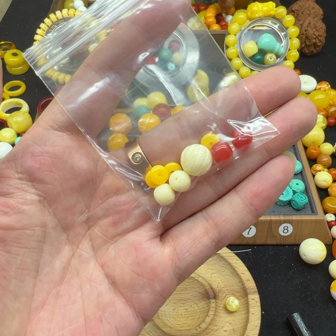 琥珀未镶嵌颈饰配饰