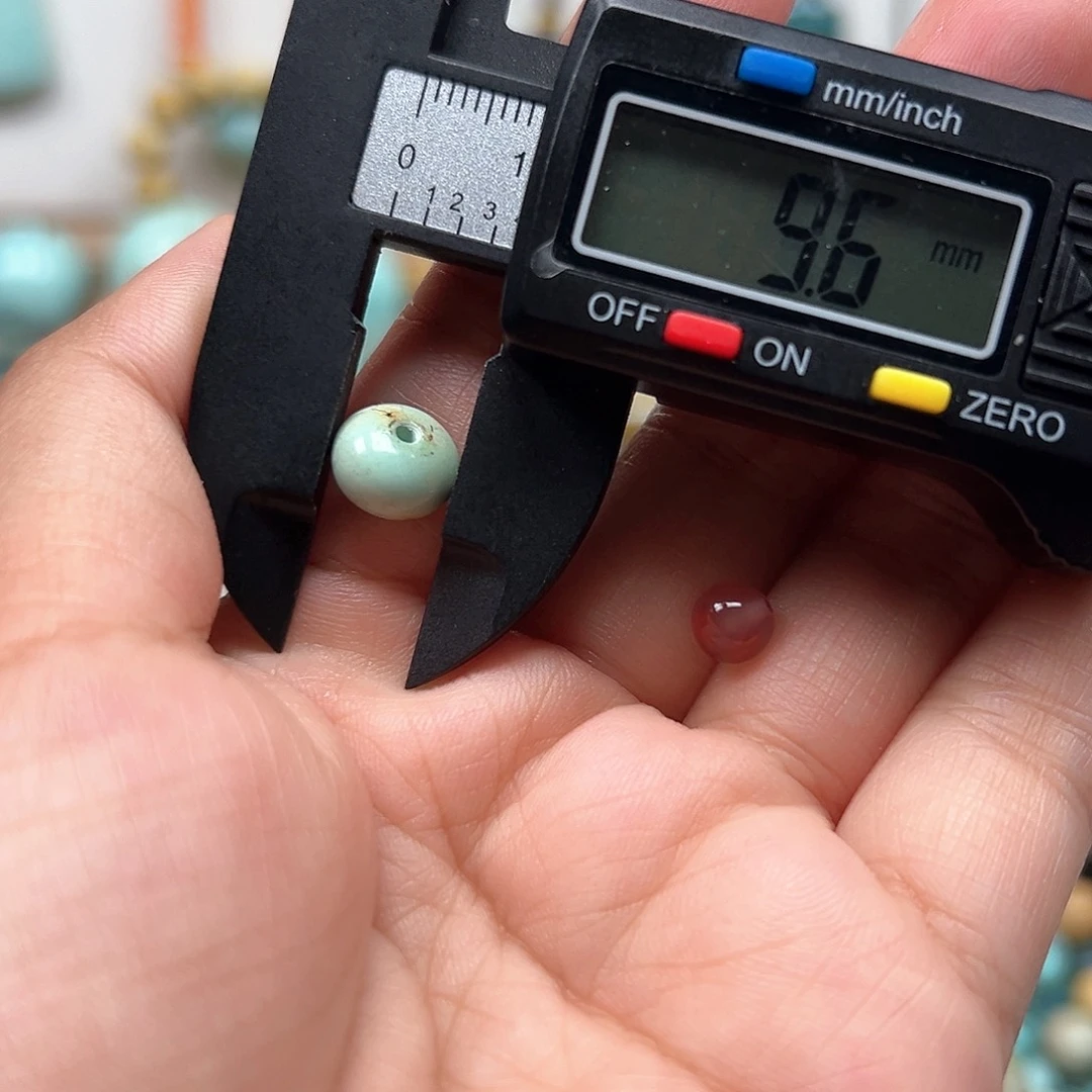 南红玛瑙未镶嵌颈饰