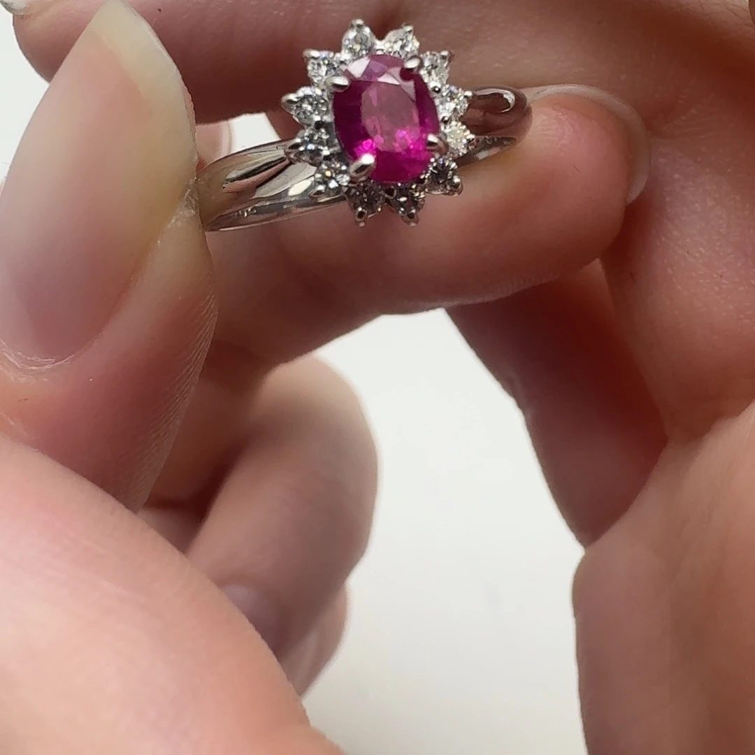 未镶嵌戒指红宝石