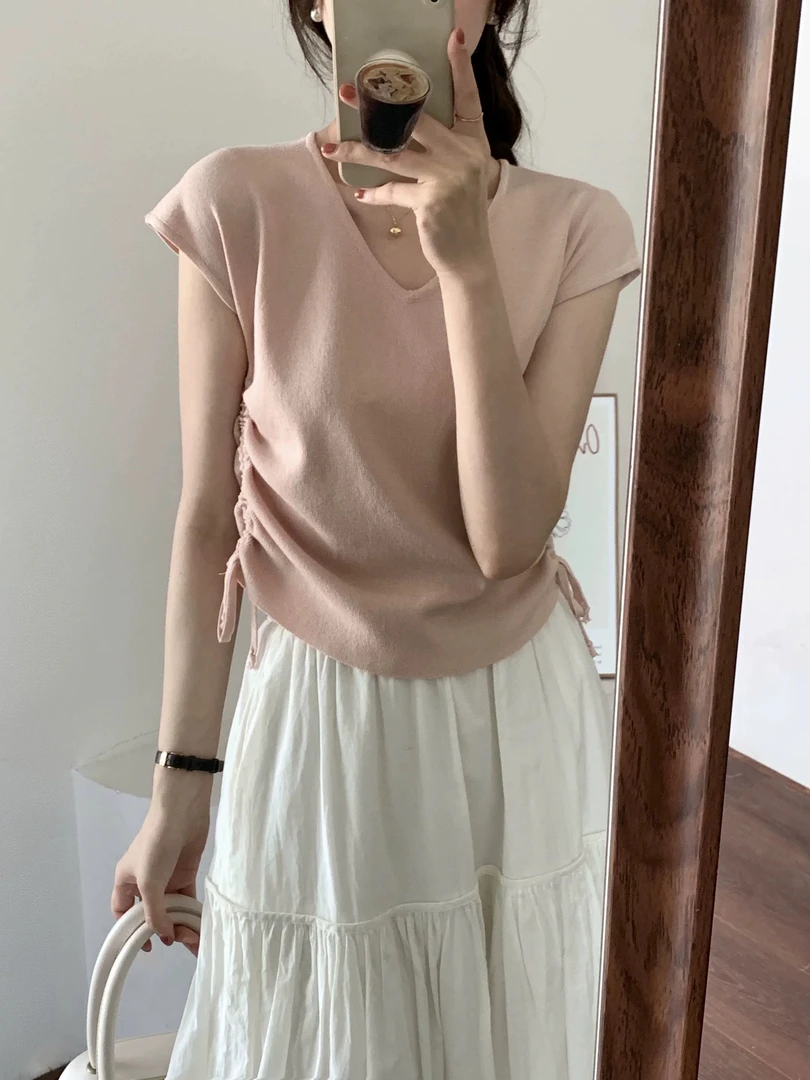 千衣千寻 设计感小众抽绳针织短袖女装夏季V领洋气正肩显瘦T恤上