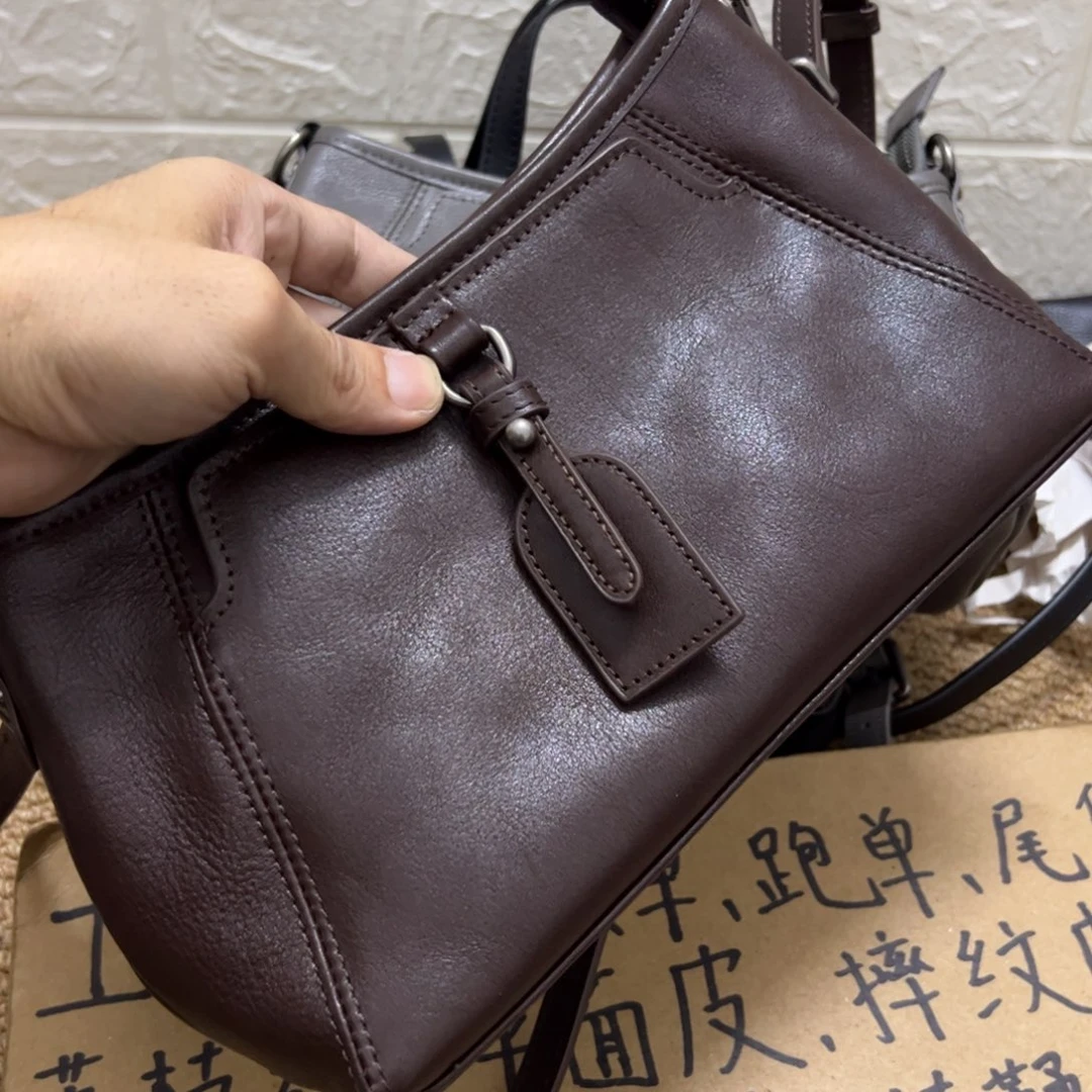 【闪购商品】头层牛皮啡色