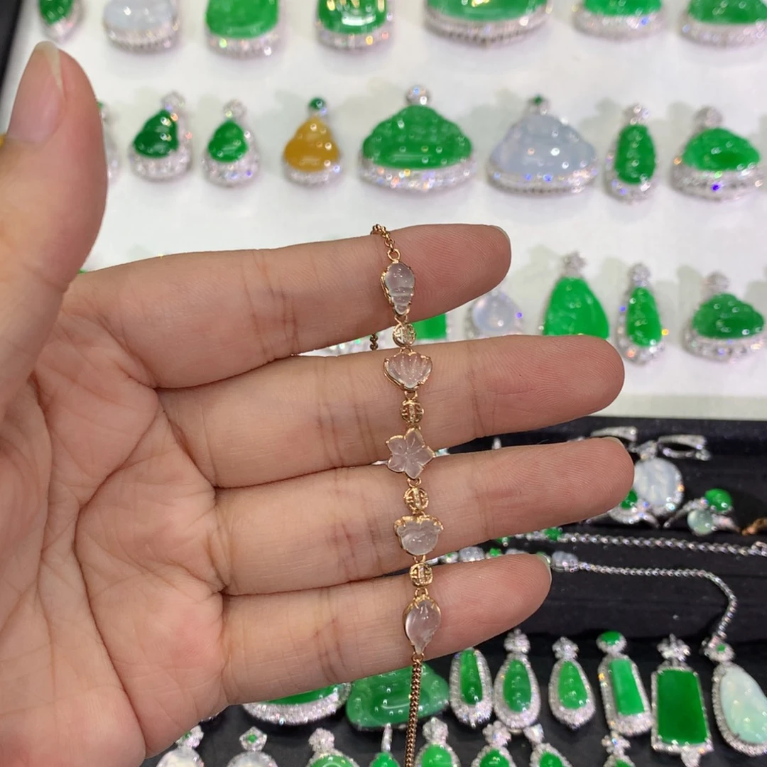 翡翠18K金镶嵌手链手链