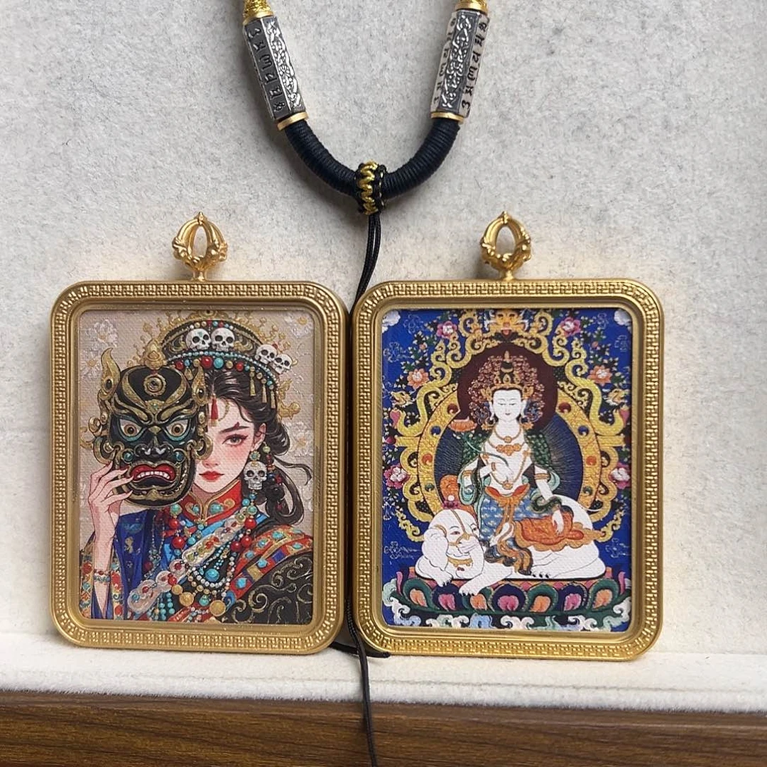 ****风吊坠双面扎基 普贤