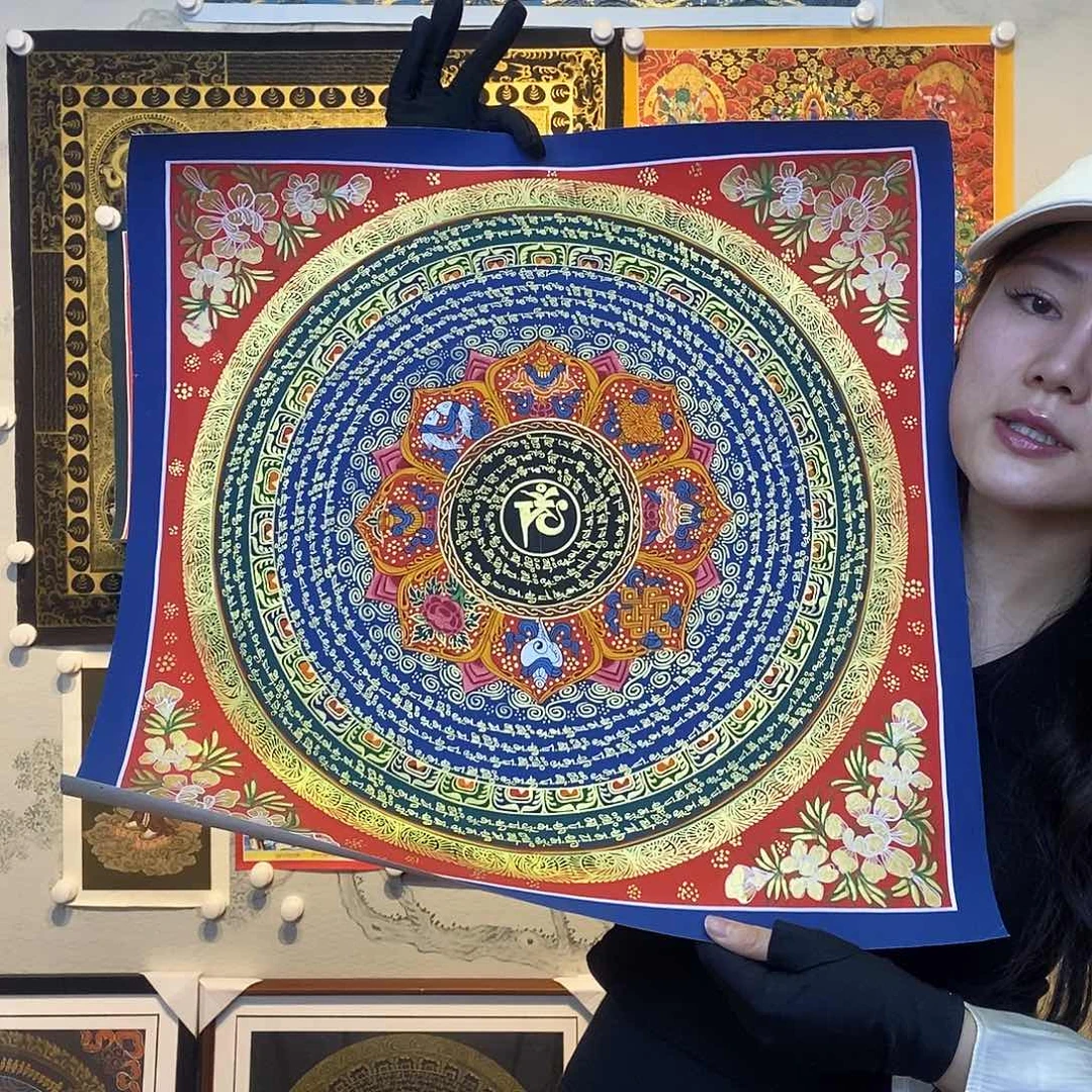 卷轴画大***云纯手绘六字真言唐卡50厘米左右