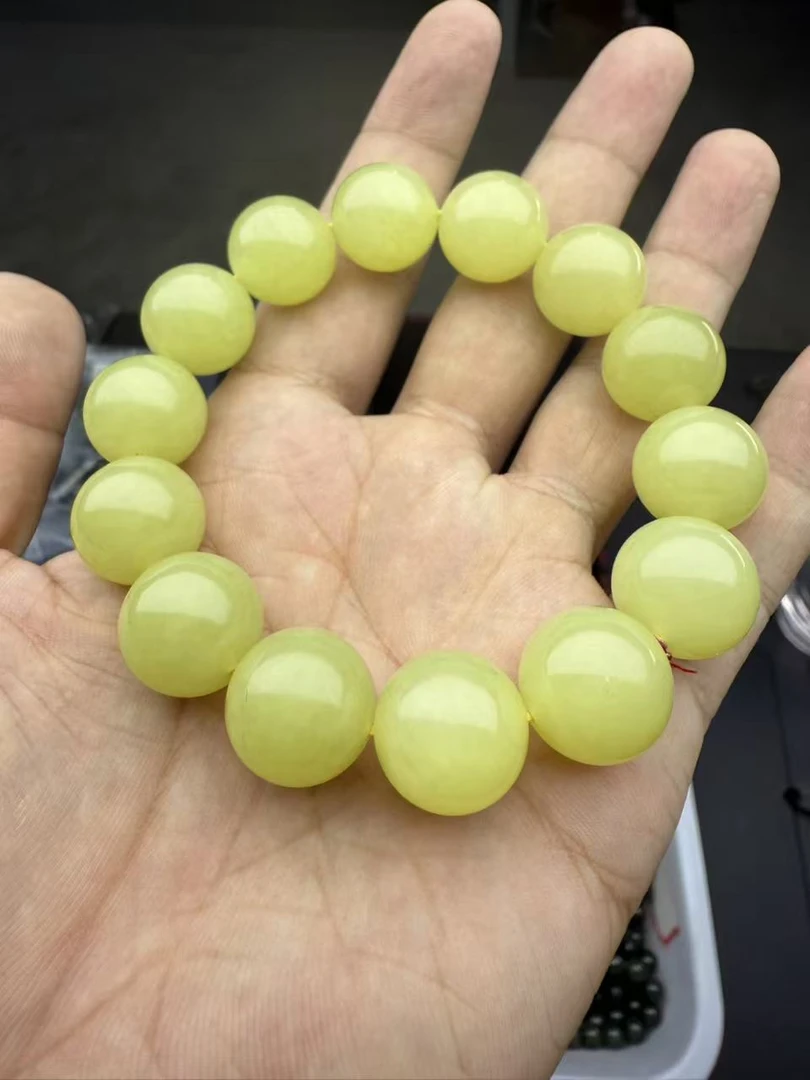 新疆和田玉若羌鸡油黄手串卡16mm