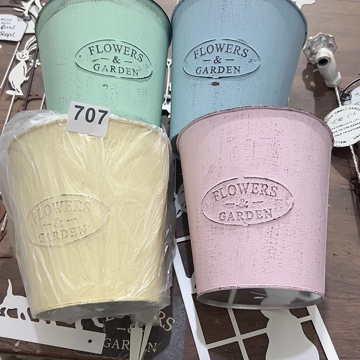 君知家居百货707