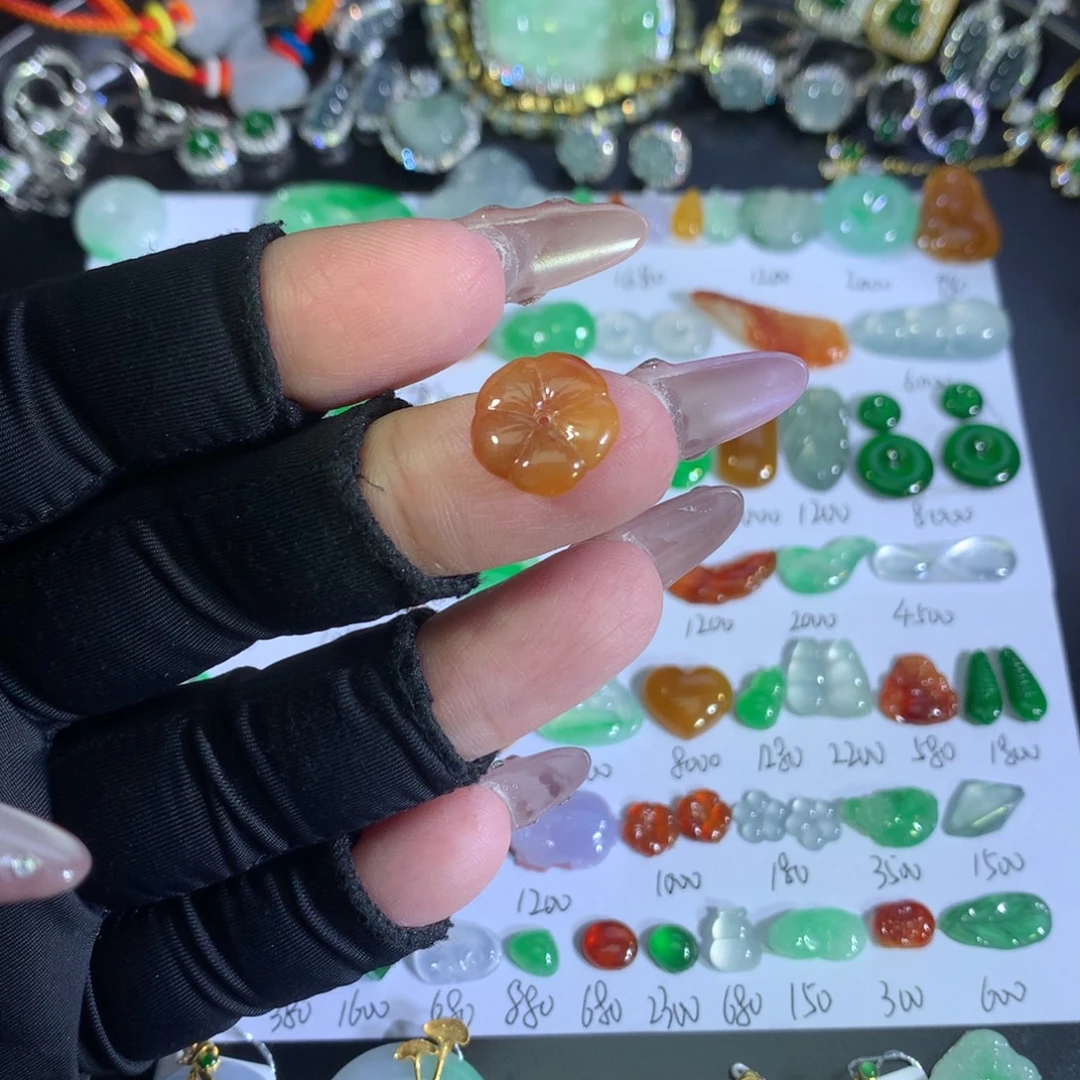 裸石翡翠红翡花朵