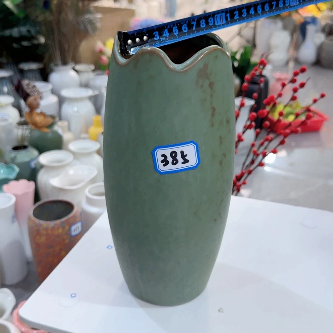 385号陶瓷高25.5厘米微瑕一个