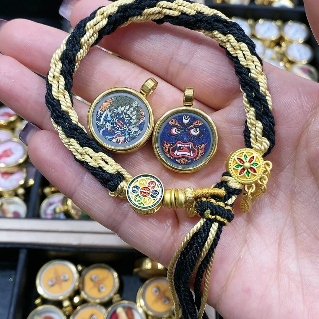 【闪购商品】吊坠双面配手绳突突突突