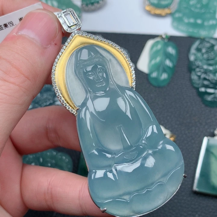 翡翠颈饰银S925镶嵌翡翠