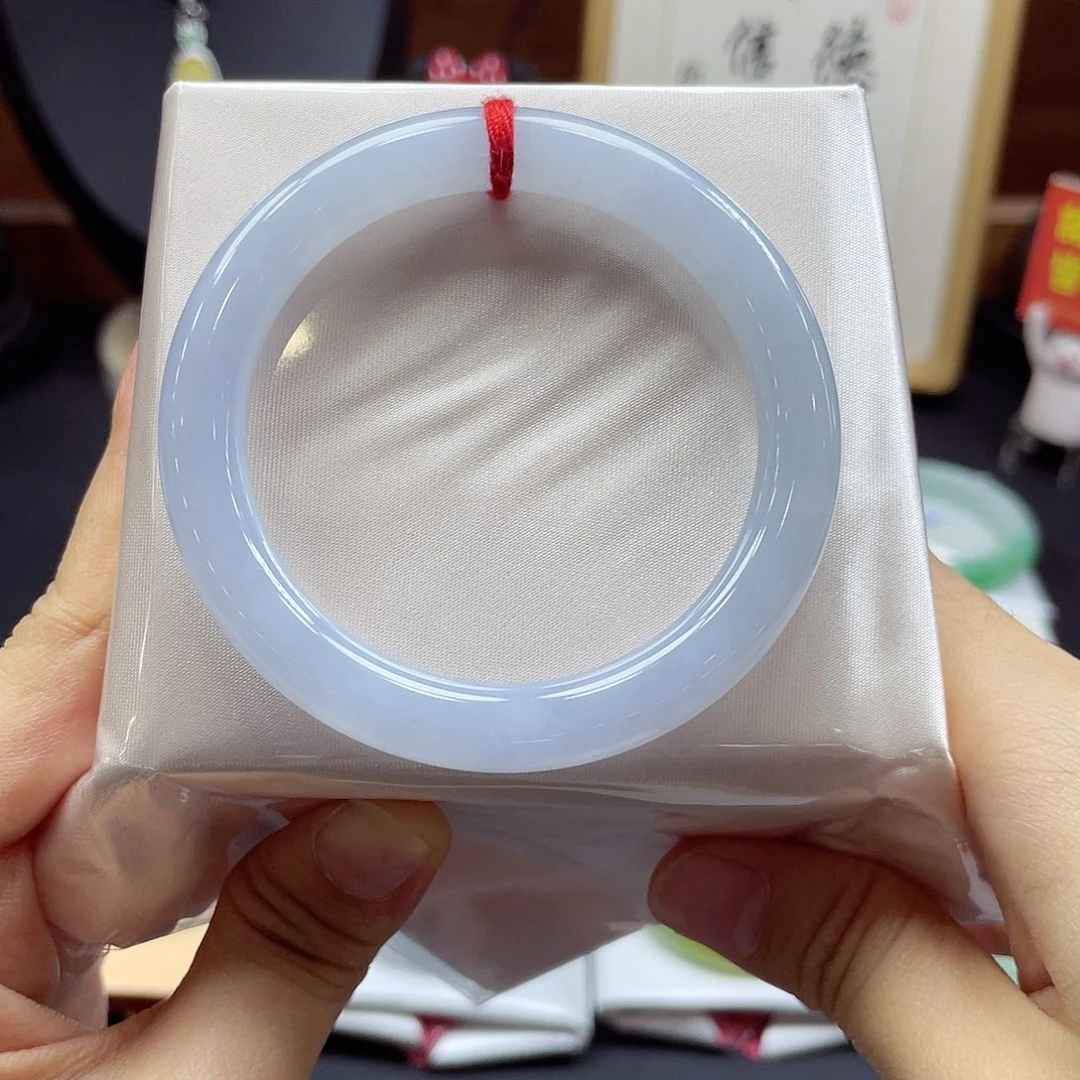 未镶嵌手镯翡翠37 号