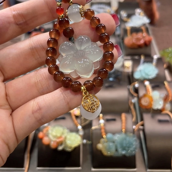 蛇纹石玉未镶嵌吊坠(赠链)