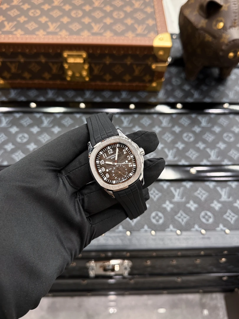 全新/ 5164/ 手雷 / 银黑/ 全自动机械表【冰冰专属】