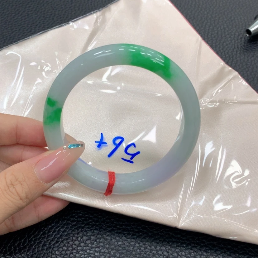 【闪购商品】翡翠手镯未镶嵌小*翡翠