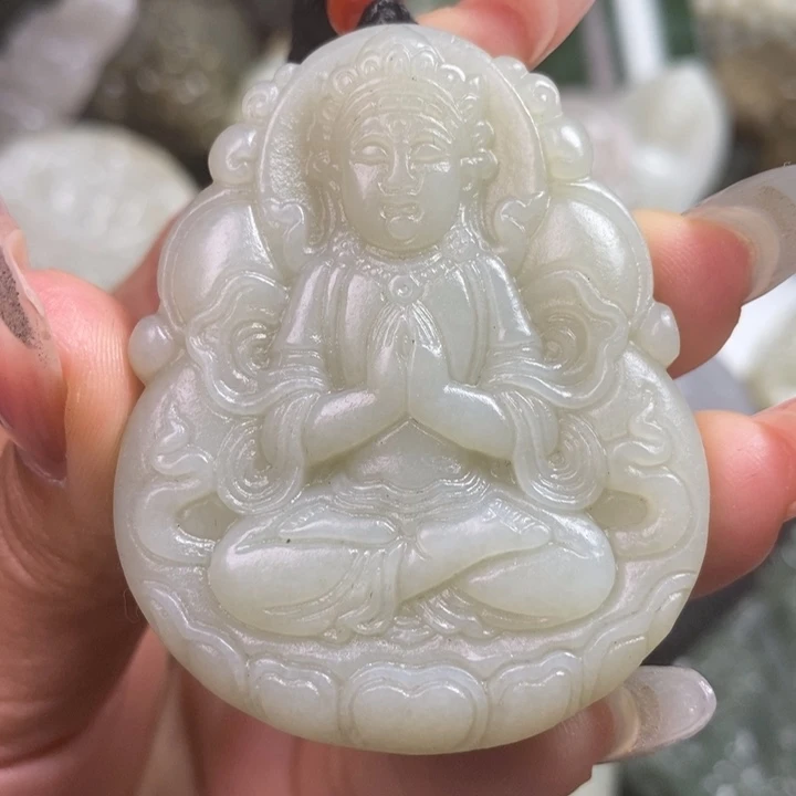 和田玉未镶嵌颈饰