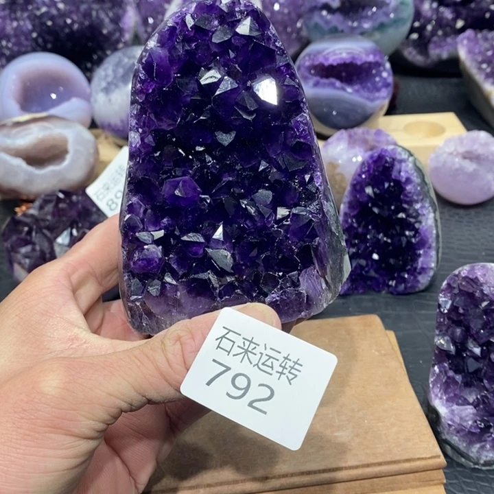 大型摆件（非配饰）未镶嵌紫晶