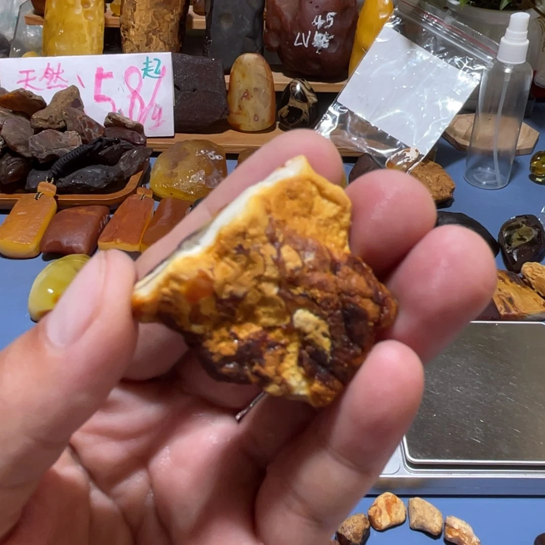 定制琥珀未镶嵌周**叭波罗的海琥珀蜜蜡原石