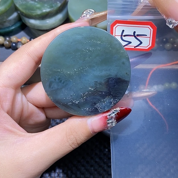 和田玉和田玉边角料随机发未镶嵌