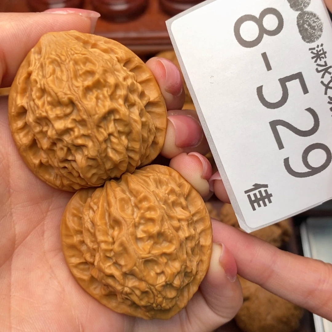 把件文玩核桃39金牛