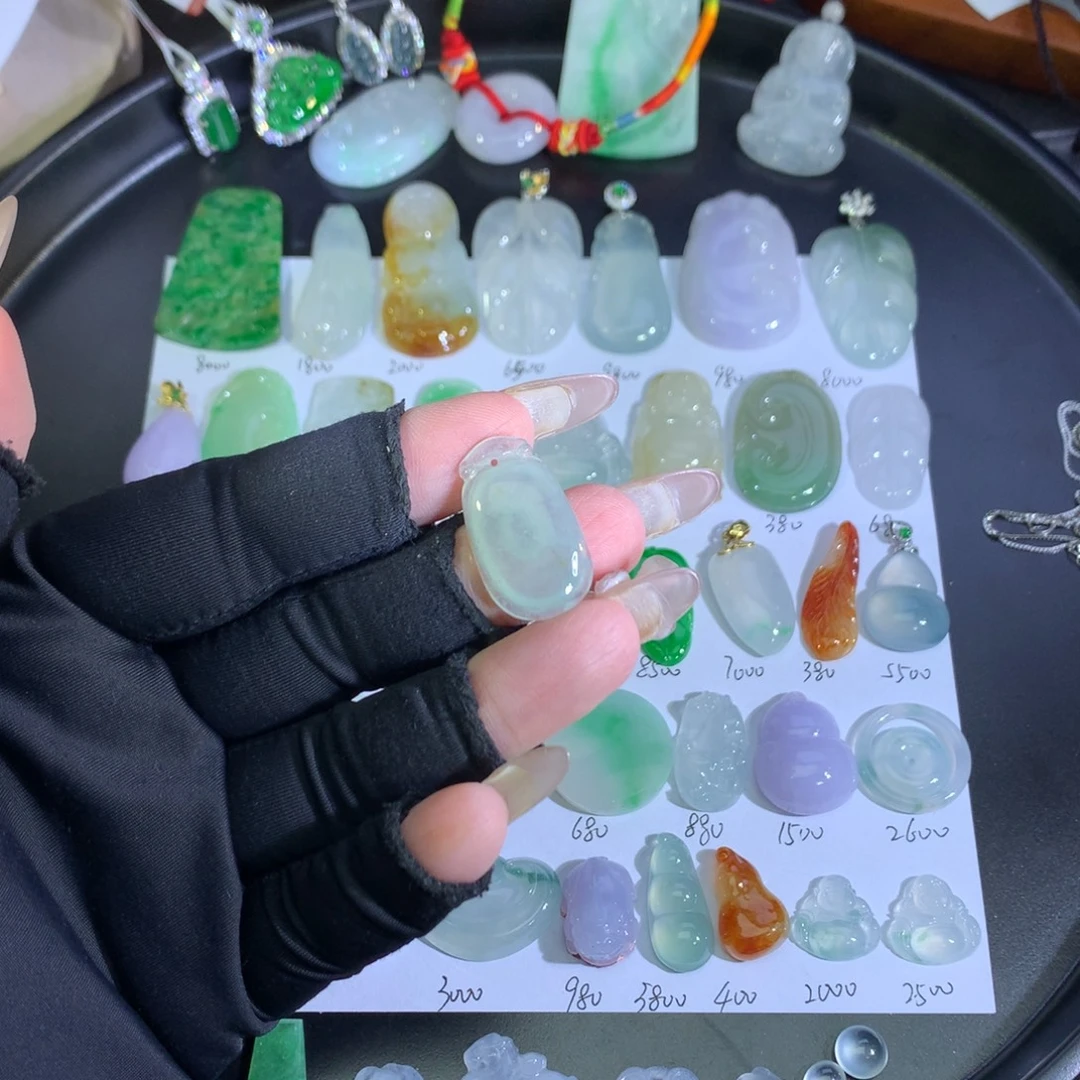 翡翠未镶嵌吊坠(不含链)冰福贝