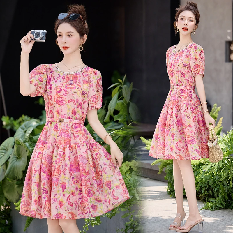 法式气质碎花连衣裙女2025夏季新款高级感气质收腰显瘦中长款裙子