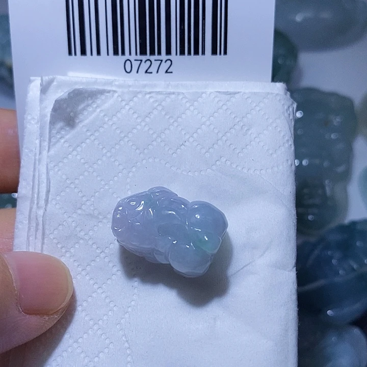 翡翠未镶嵌颈饰天光墟翡翠市场现金代购