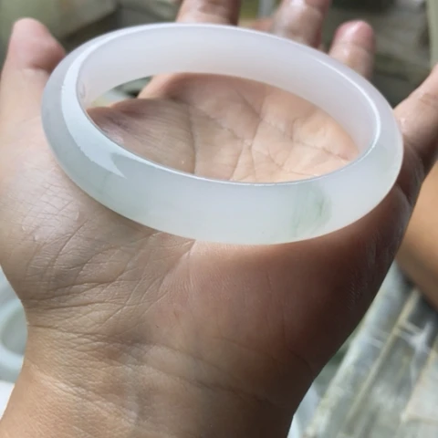 用***5石英质玉（金丝玉）未镶嵌手镯