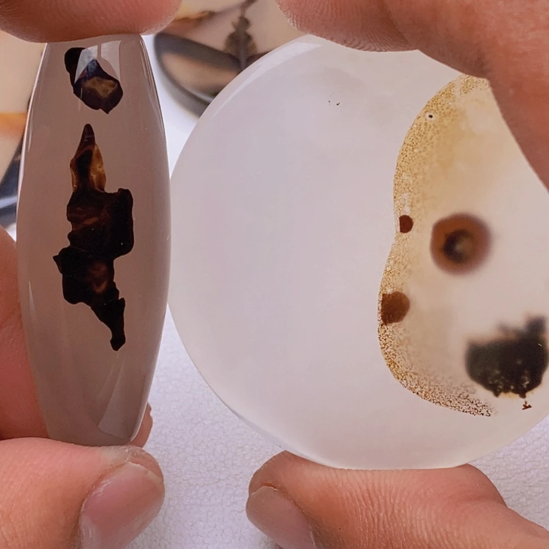 余***声玛瑙/玉髓吊坠(不含链)未镶嵌