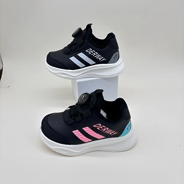 Deerway/德尔惠二棉加绒男童女童超轻潮款保暖纽扣运动跑鞋60002