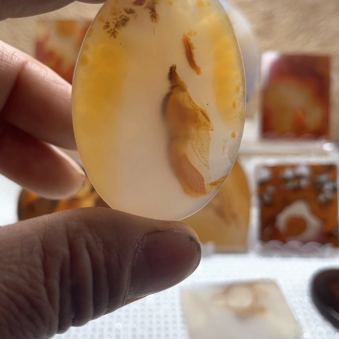 玛瑙/玉髓未镶嵌颈饰