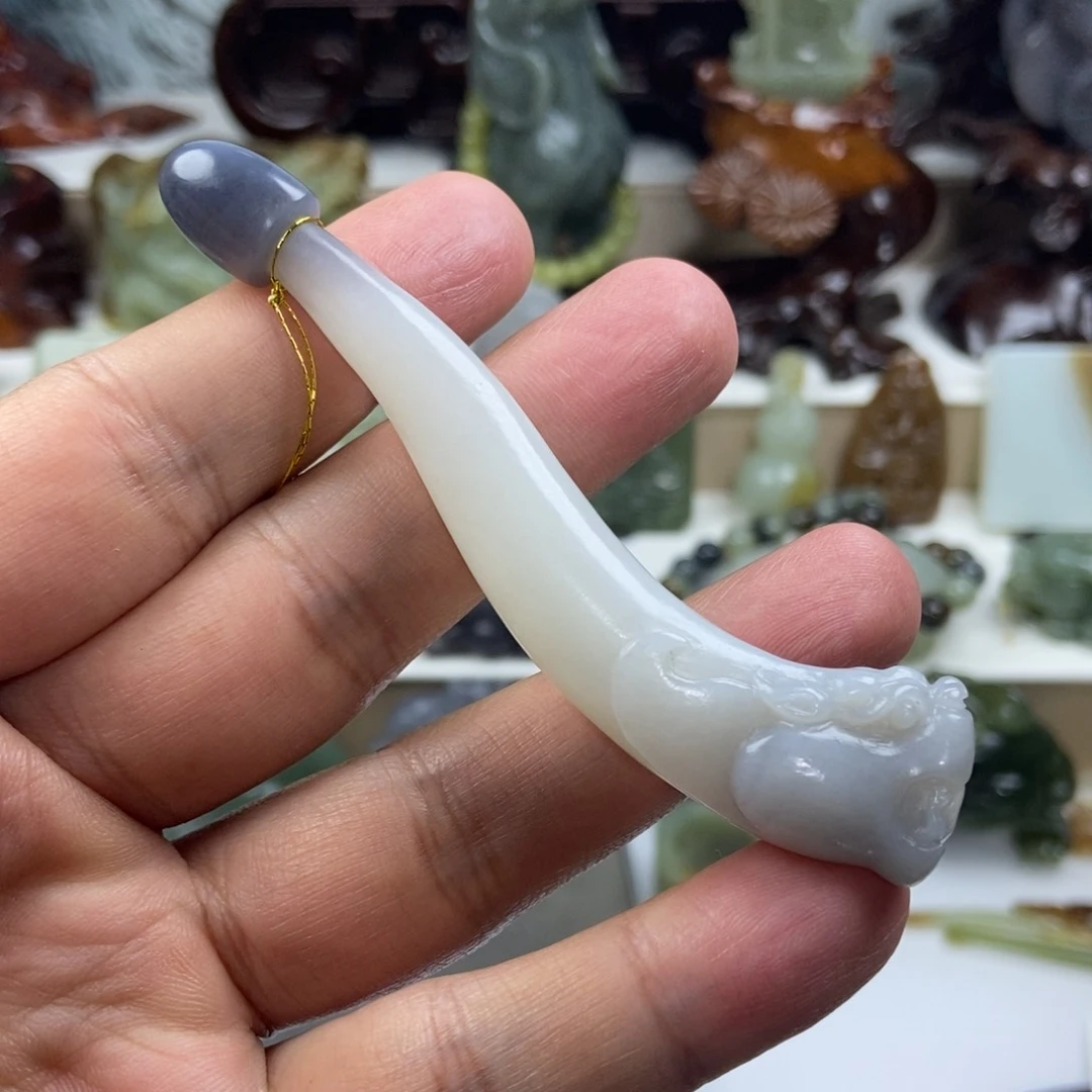 【闪购商品】吊坠(不含链)未镶嵌和田玉