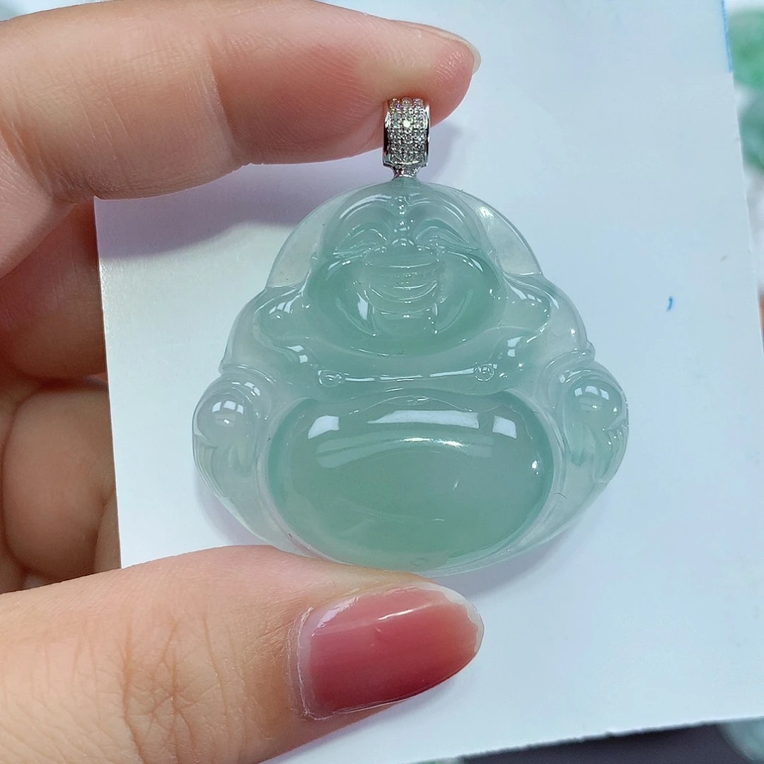 翡翠18K金镶嵌颈饰佛