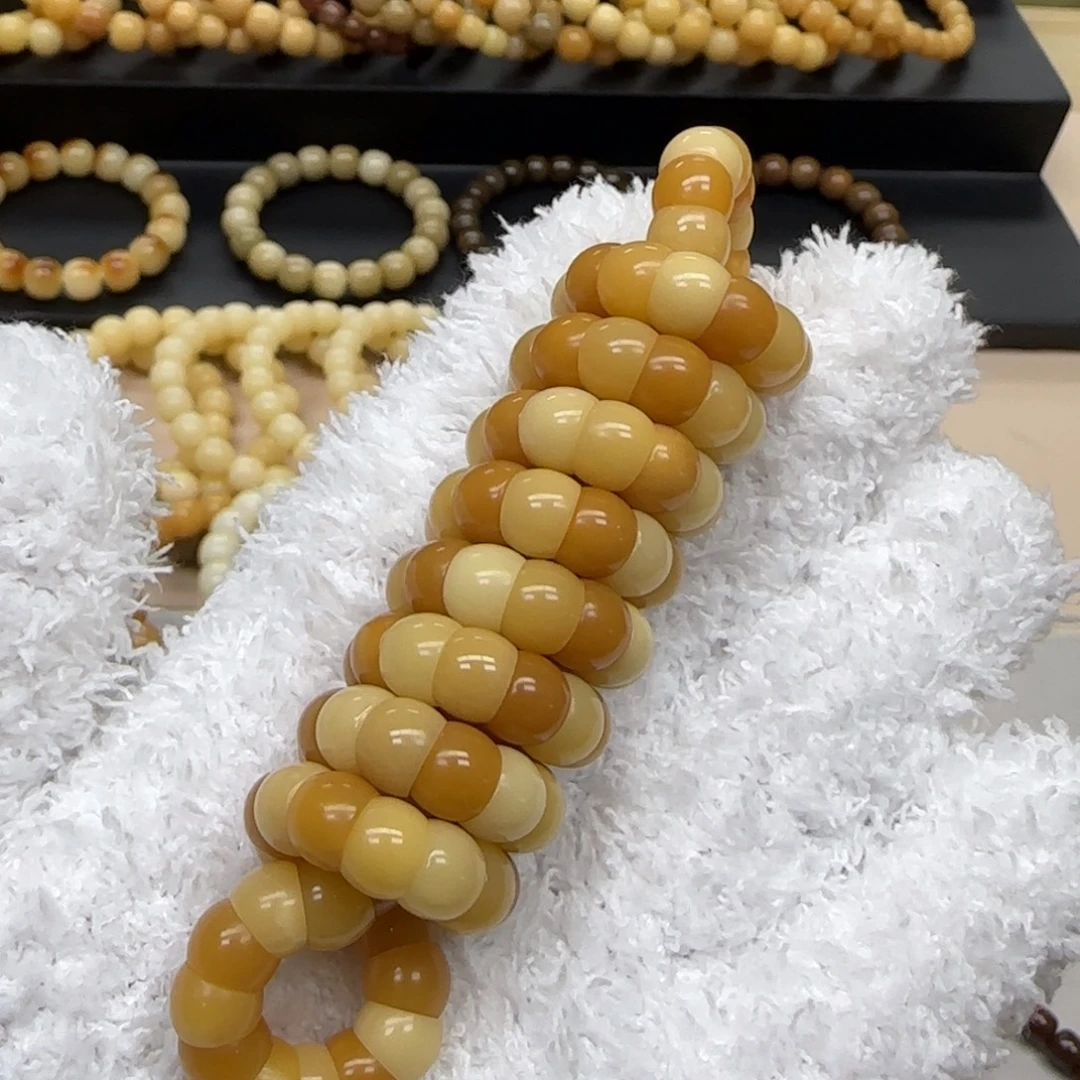 菩提根/象牙果手串卡8 微瑕 大肠 10年 108