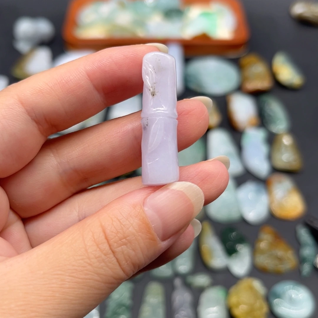 颈饰未镶嵌翡翠竹节