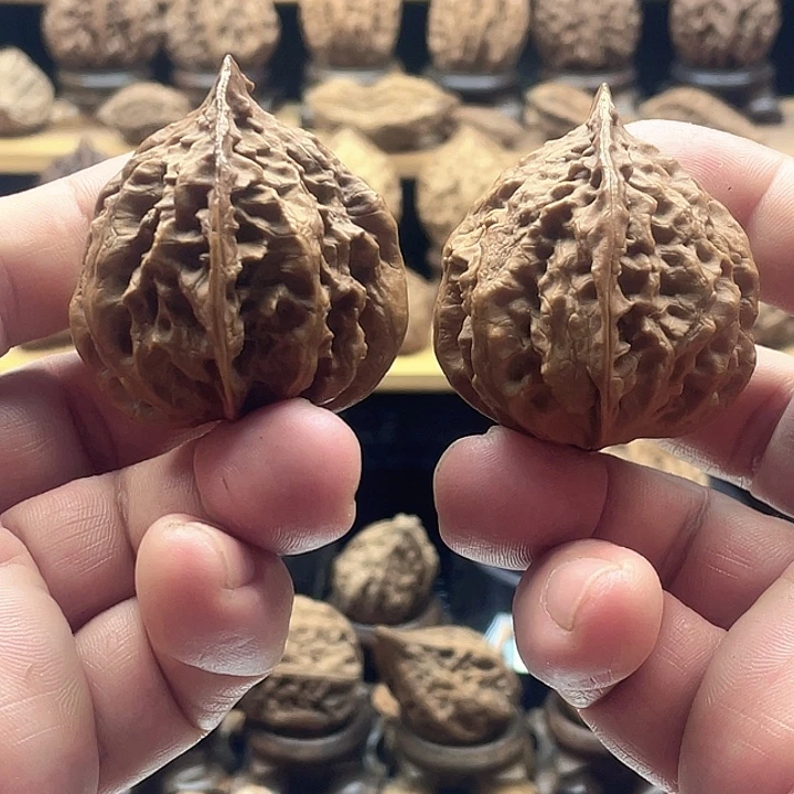 文玩核桃把件八棱核桃27