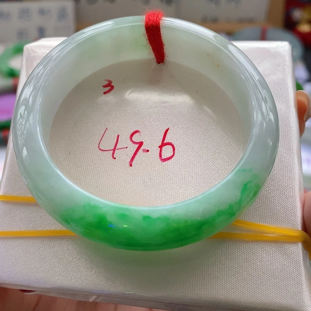 翡翠手镯未镶嵌3号