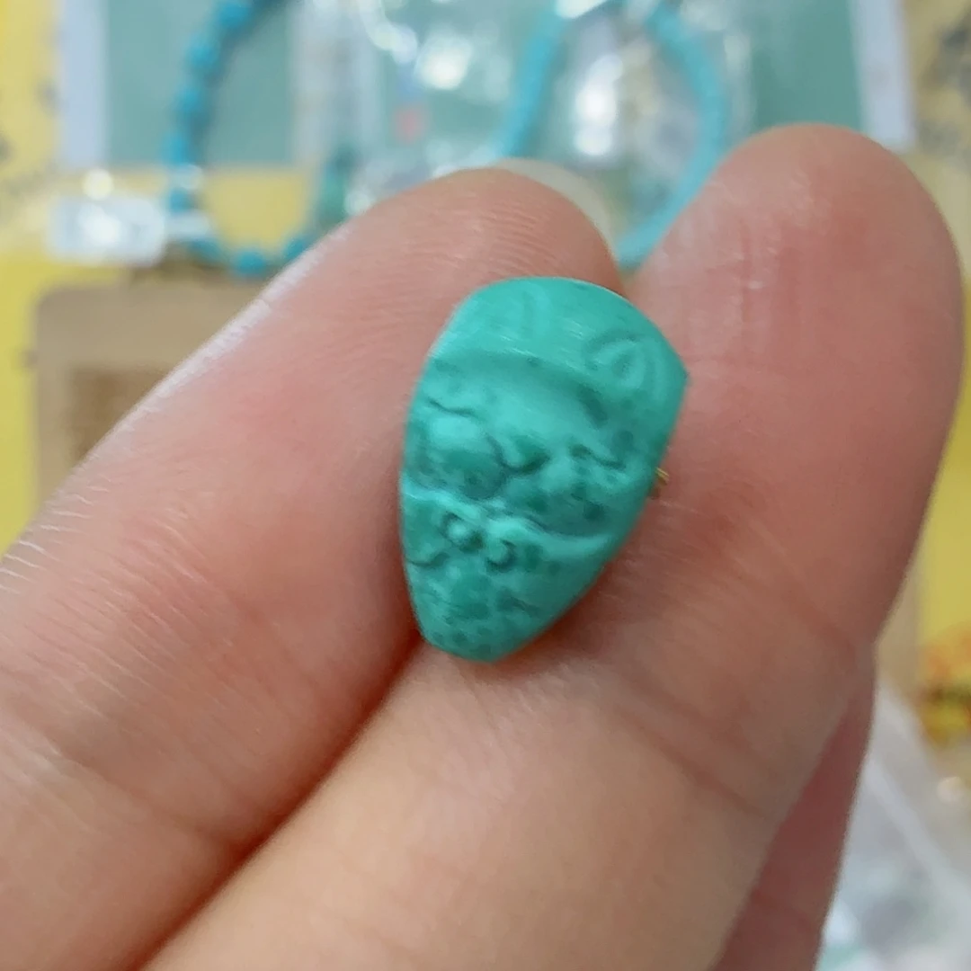 未镶嵌绿松石珠宝奇石