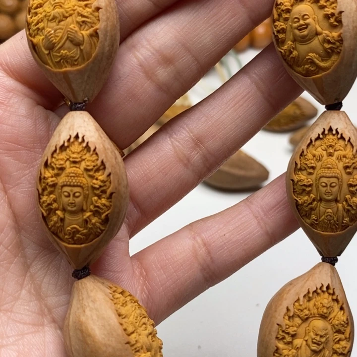 吊坠橄榄核龙群仙会