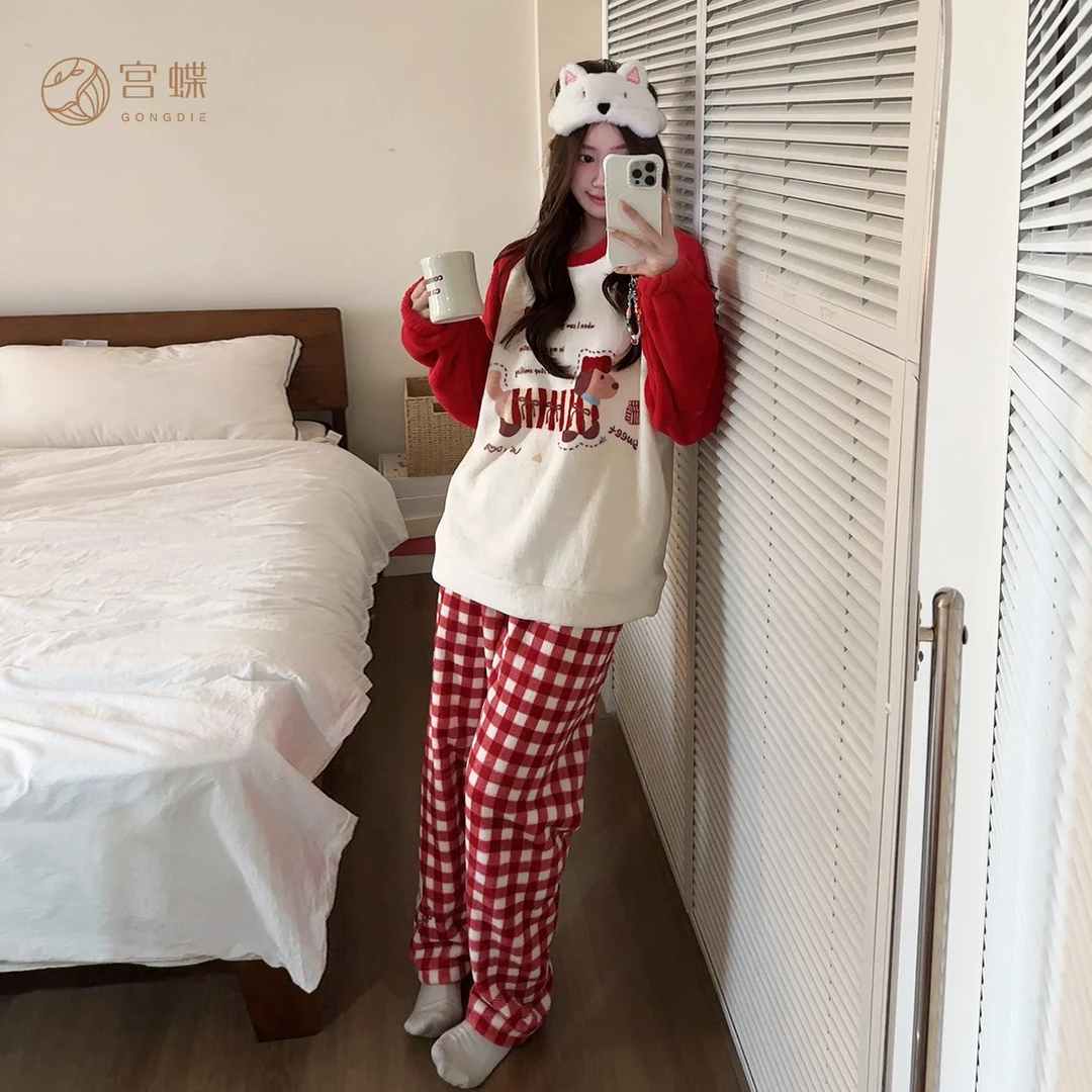 宫蝶【礼袋装】巴迪小狗睡衣女秋冬款法兰绒加厚保暖腊肠狗家居服