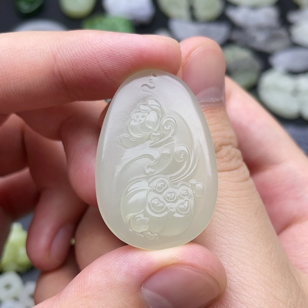 【闪购商品】和田玉未镶嵌颈饰童**语