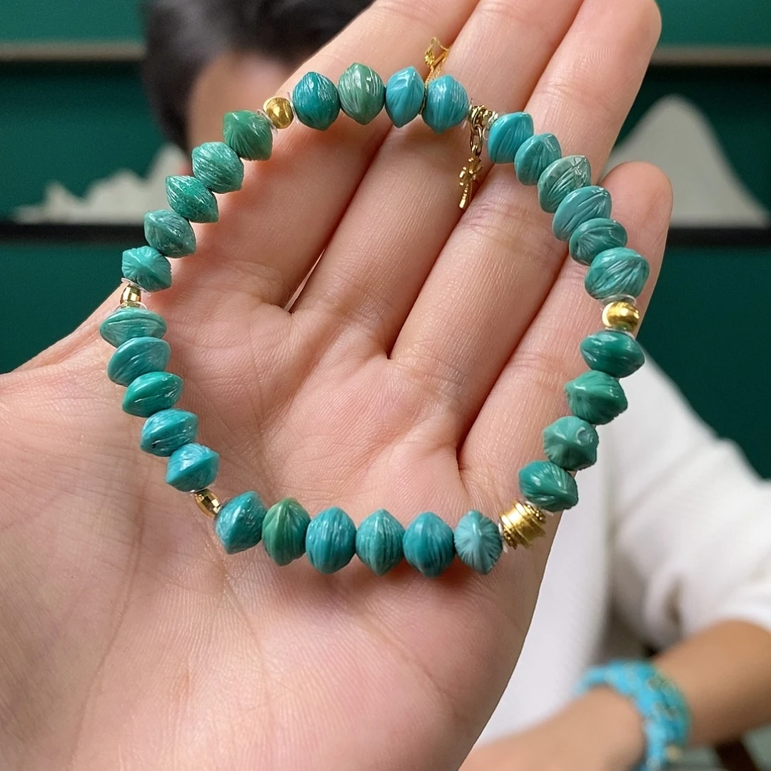 绿松石18K金镶嵌珠宝奇石