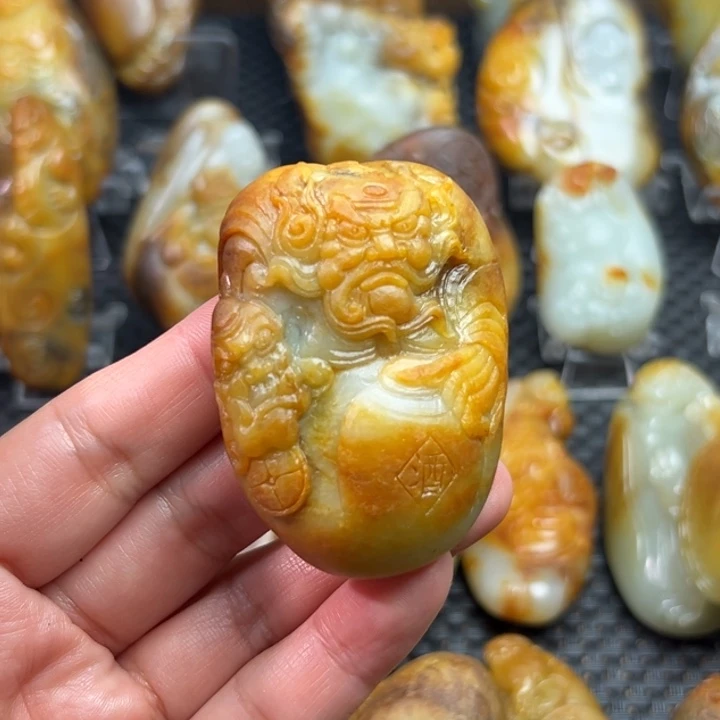 道***道和田玉未镶嵌把件