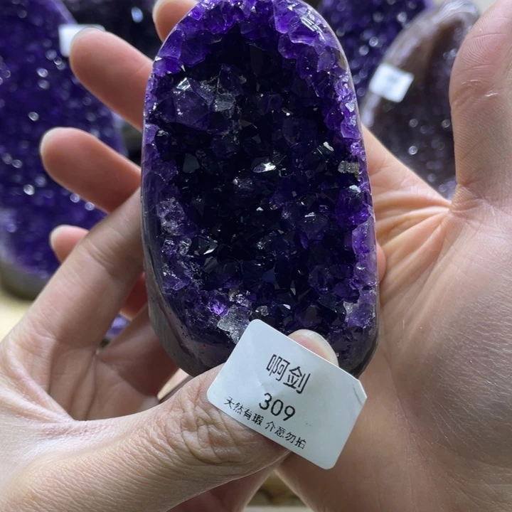 未镶嵌大型摆件（非配饰）紫晶