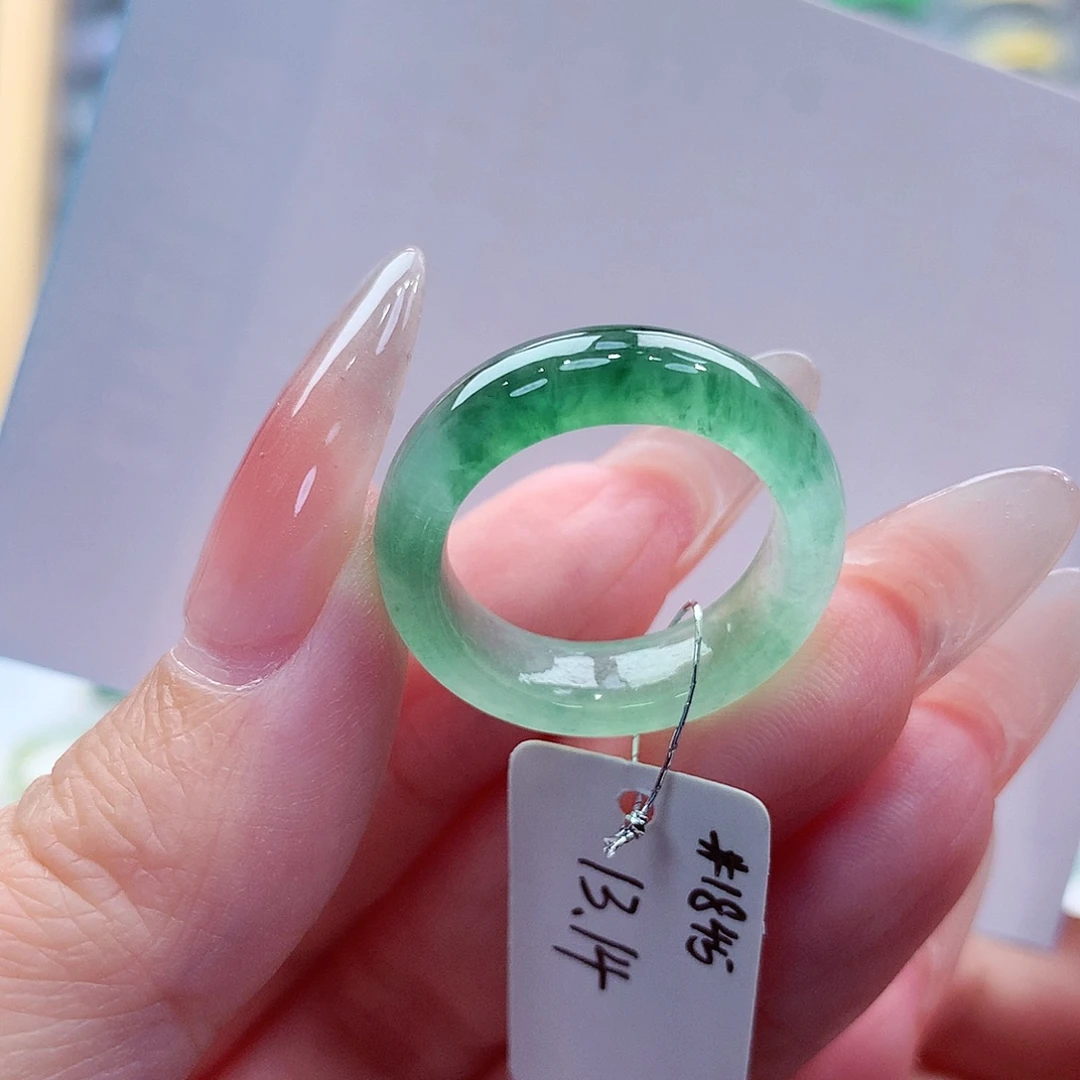 翡翠未镶嵌戒指缅甸A货