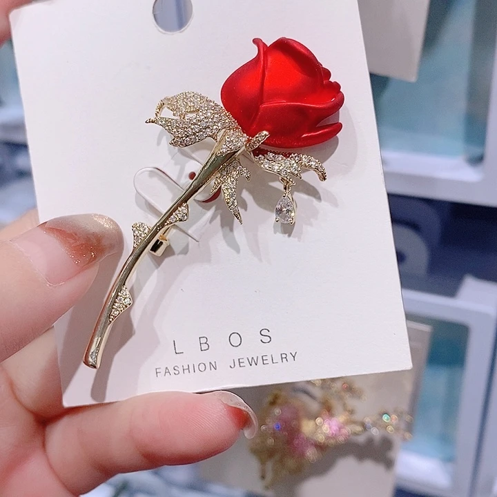 锆石铜合金火玫瑰胸针