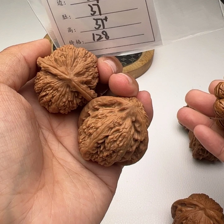 文玩核桃把件蚂蚁沟31