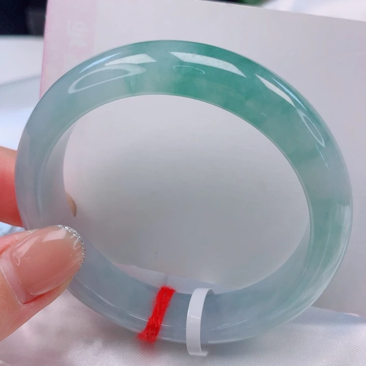 翡翠未镶嵌手镯55。56